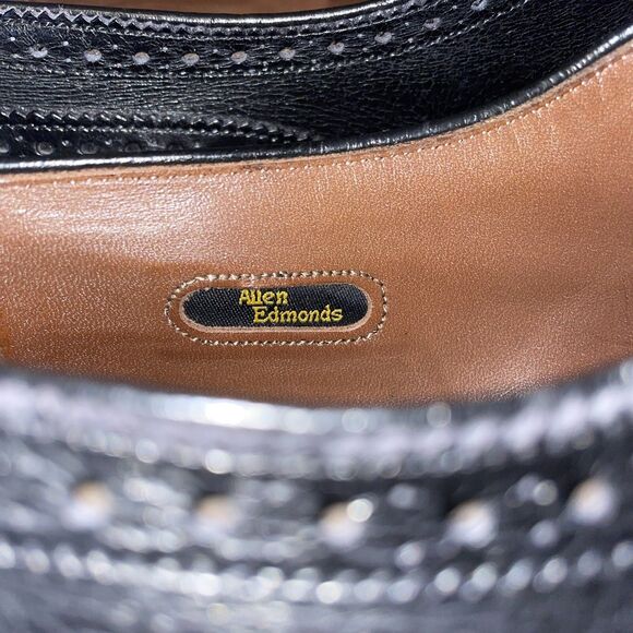 Allen Edmonds Men\'s 10.5 Black Sanford Leather Brogue Cap Toe Oxford Dress Shoes main image 6
